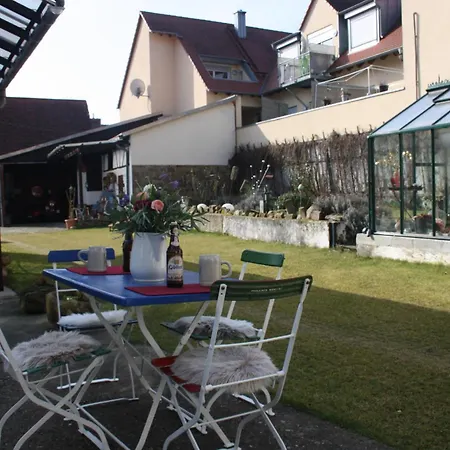 Gaestehaus Luna Bed & Breakfast